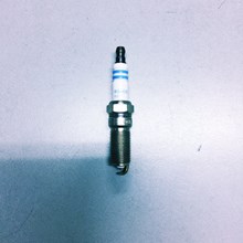 Phụ tùng ô tô Bosch, Bugi Bosch Double Platinum HR 8 DPP 15 V chân côn