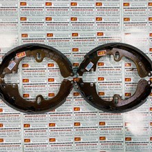 Má phanh sau Toyota Corolla, Má phanh Bosch BSH0089