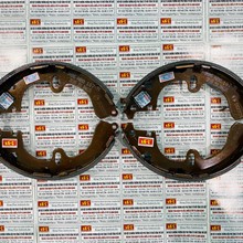 Má phanh sau Toyota Corolla 1.6, Má phanh Bosch BSH0107