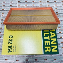 Lọc gió động cơ Mercedes E 240 (W/S210), Mann Filter C 32 164