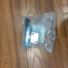 Van điện từ mở ga sau Ford Transit 2013, Phụ tùng Ford Transit