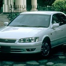 Cao su cân bằng sau Toyota Camry 2.2 SXV20