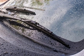 6 sự cố thường gặp với hệ thống gạt mưa rửa kính ô tô