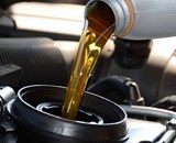 Kinh nghiệm bỏ túi khi lựa chọn dầu nhớt phù hợp cho ô tô