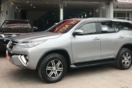 Cháy hàng, Toyota Fortuner cũ rao giá cao hơn xe mới cả trăm triệu đồng